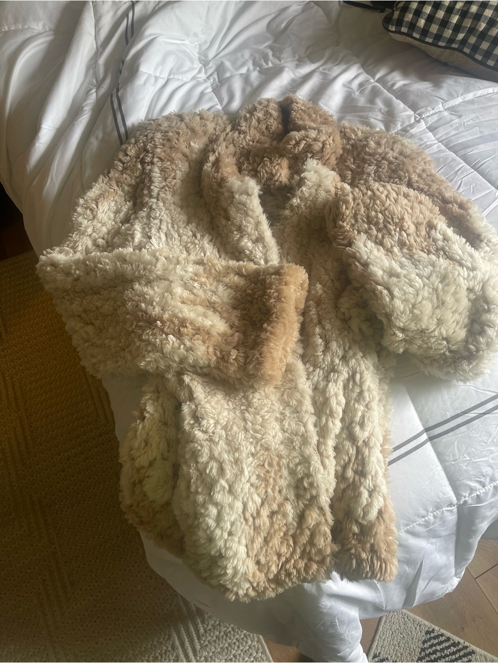 Cozy Sheared Beaver Paula Lishman  Jacket in Cream & Tan